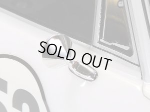 画像3: (1月17日発売予定/予約分)タミヤ(TAMIYA)/58732/MB-01 アルファロメオ ジュリア スプリント GTA クラブレーサー 塗装済ボディ付(未組立)