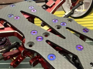 画像2: 【ネコポス対応】KN企画/KN-64TI04/【RC926】64チタン【焼き色付き】フラットヘッドスクリュー M3×12mm用 (4個入り)