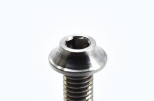 画像1: 【ネコポス対応】Reve D（レーヴ・ディー）/RT-020-10/SPM チタン製 ボタンヘッドスクリュー(M3×10mm)4本入 ※旧品番:RT-010-10